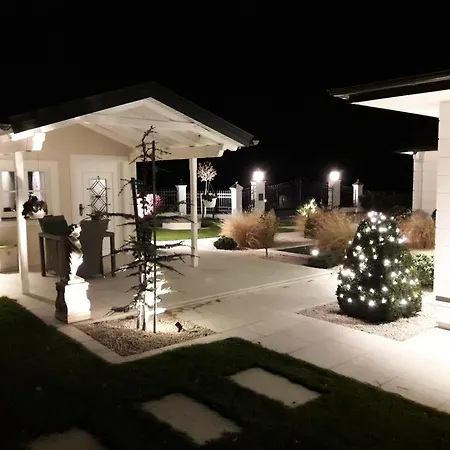 Huettenzauber & Turmchalet דירה
