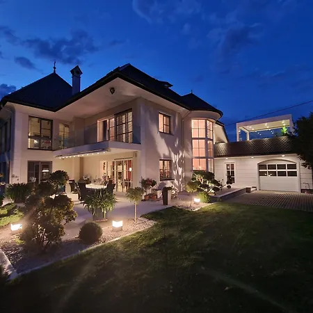 Huettenzauber & Turmchalet *